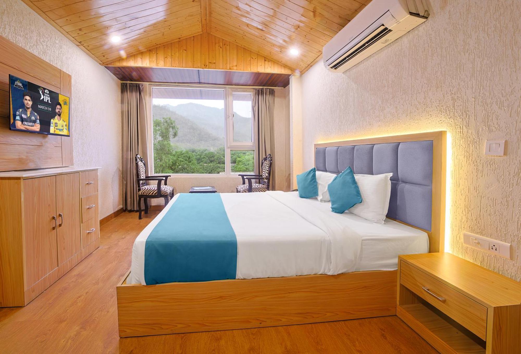 Green Hotel - Behind Parmarth Niketan リシケーシュ エクステリア 写真